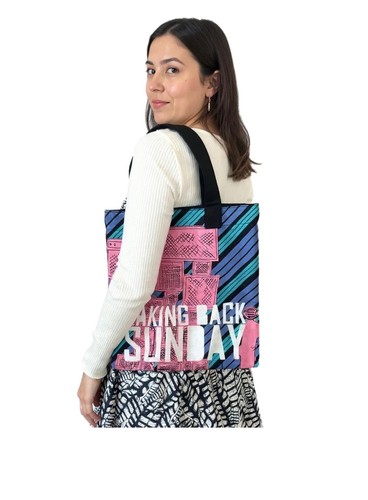 Taking back sunday rock band - taking,
